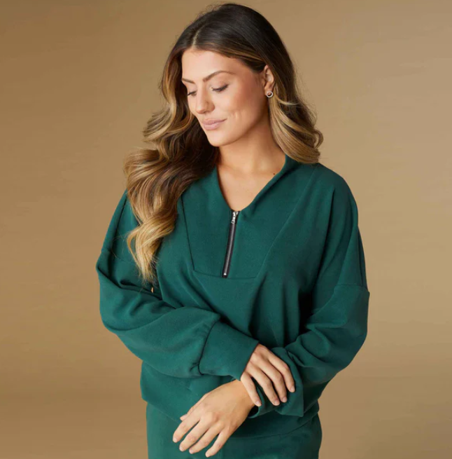 Coco Carmen Smooth Zipper Pullover