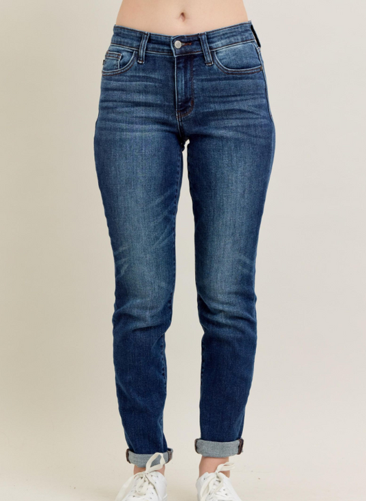 Judy Blue Mid Rise Slim Fit