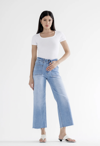 Mica High Rise Cropped Wide Leg Jeans with Front Pockets