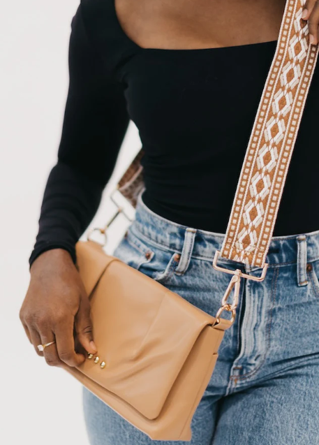 Pretty Simple Crossbody Clutch