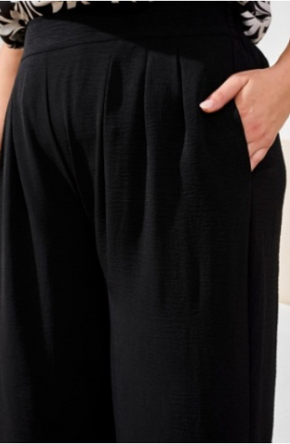 Tribal Flowy Cropped Pants